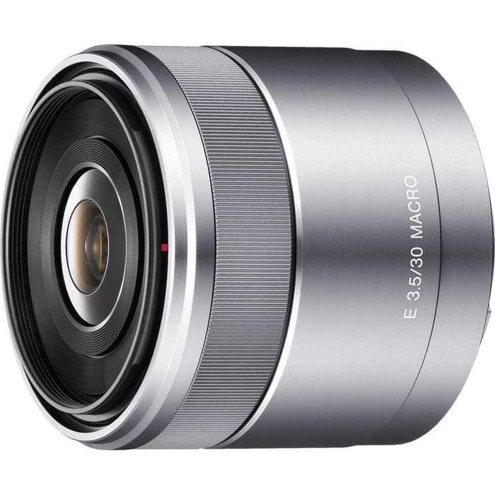 Lensa Sony E 30mm f/3.5 Macro - Garansi Sony Indonesia